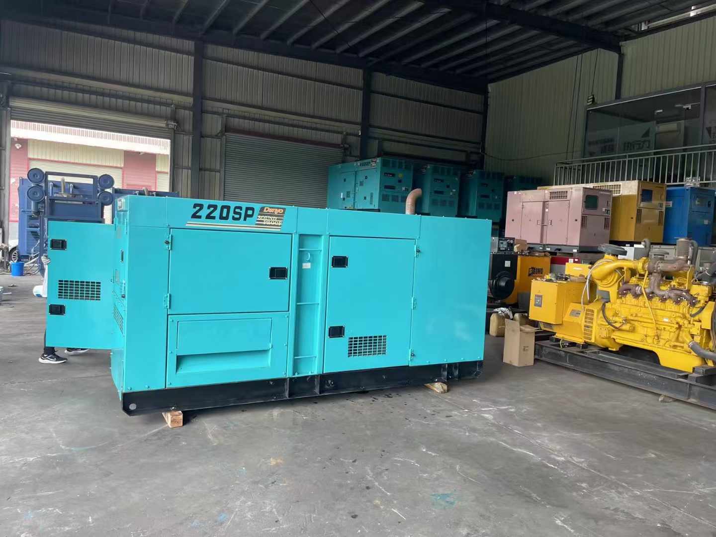 镇宁800kW 柴油发电机的输出电流波动范围是多少?